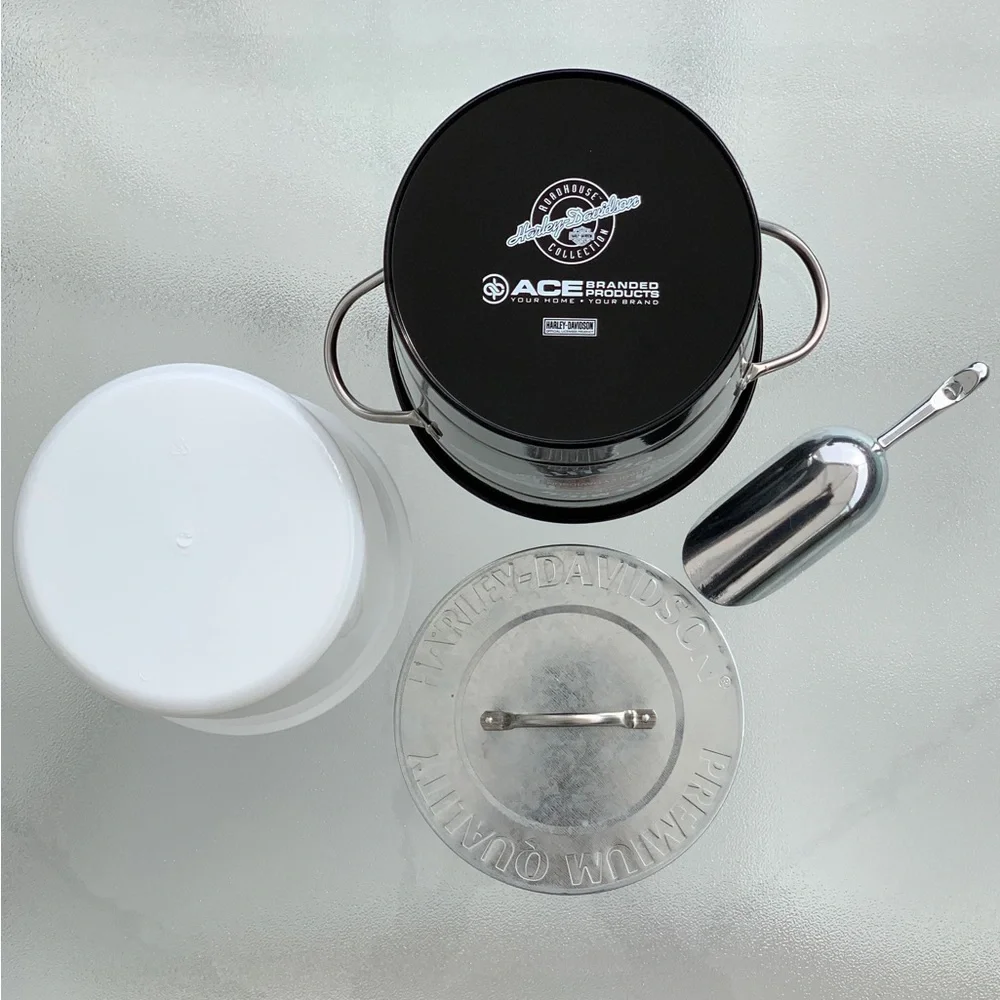 Harley-Davidson Black Winged Bar & Shield Ice Bucket with Silver Scoop